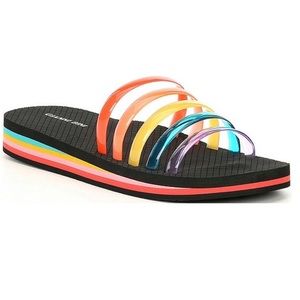 NWOT Gianni Bini Rainbow Clear Band Slides